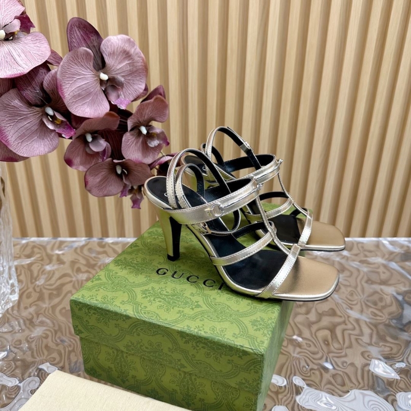 G*u*i high heels